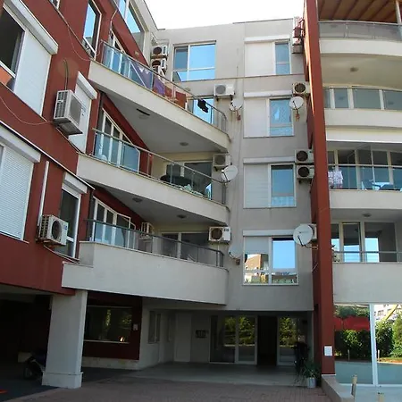Maggy Sozopol